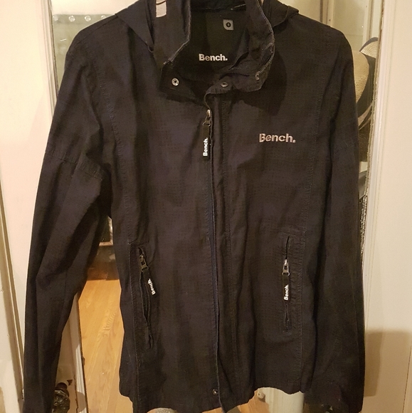 Coat - Picture 1 of 3